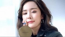 杨幂女神时尚杂志，性感和甜美并存，你还不心动吗