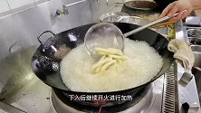 这大锅大酱烧茄子馋的我流口水，上桌直接抢光，一碗米饭不够吃