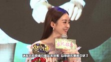 赵丽颖扎高马尾戴耳麦，一颦一笑美得发光