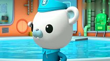 海底小纵队巴克队长害怕滑海参闷坏，把章鱼堡灌满了水