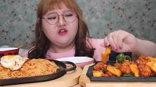 胖姐今天伙食：浓厚意面 菠萝古老肉