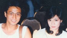 黄蓉扮演者翁美玲26岁结束生命，他出现在葬礼上，却人人喊打！