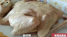 土茯苓莲子鲜百合煲老鸽汤、乳鸽含各种营养素、营养可与鹿茸媲美
