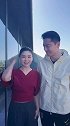 演员王雷携手妻子李小萌为大连英博加油助威