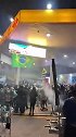 巴西当地球迷庆祝阿根廷闯入世界杯四强
