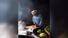 80后拍72岁奶奶做饭成网红，带着家乡美景好物登上央视