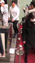 韩东君不仅长得温文儒雅，更是是一个翩翩公子