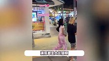 Lisa苏梅岛被偶遇，留短发颜值回春有少女感，爱情事业两手抓