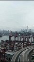 雄伟的跨海大桥，从空中看下去，这一幕太让人感觉震撼了
