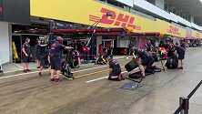 F1鈴鹿站30周年今天是维修区巡礼周日决赛大家支持谁