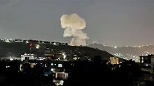 又是谁干的？喀布尔机场再传爆炸声，火箭弹袭击一幕被拍下！