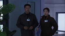 案发现场：女子煤气中毒身亡，男子精心伪装，谁料两个字让他暴露