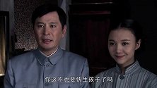 李玉芬得知小孩看病需要钱，主动拿钱出来帮助于守业一家