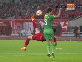 中超蒂花之秀成倒钩盛宴 上港3连击卡神底线边缘闲庭信步