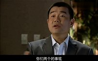 两人闹分手，女子毫不犹豫选择现任，小伙后悔已经来不及了