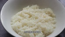 八宝饭的家常做法，零厨艺都能学会，既好看又好吃