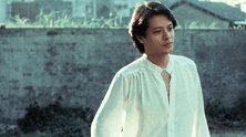 要退就退的干净,退出歌坛后被人找了20年,可始终没人再见过他