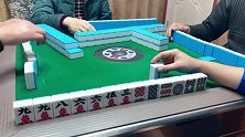 四川麻将：上家是个厉害人，捏着杠牌就不打！小弟太佩服！