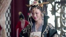 她演了二十年坏女人，直到搭戏胡歌才红，与丈夫恋爱八年选择裸婚