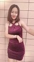 娇小玲珑美女很惹人喜欢