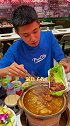 这满满当当一锅牛杂煲谁看它谁不迷糊？煲里的每一样都好吃！浪计划 探店团 美食创作人 Hsss