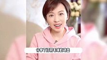 欧阳夏丹自曝身体状况！穿短裙打球秀美腿，45岁未婚未育被催婚
