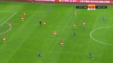 费南多右路连续内切 左脚果断低射稍稍偏出立柱
