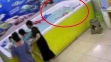 广东揭阳：痛心！4岁女孩泳池意外溺亡，旁边两大人浑然不知