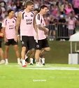 梅西随队在波多黎各训练备战友谊赛 现场球迷众多