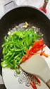 青椒炒肉丝，选肉腌肉是关键