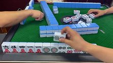 四川麻将：遇到这种牌，还是要先打缺为主！大牌才稳当加踏实！