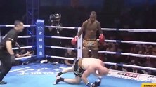 UFC-18年-MMA赛场最有创意的招式 佩提斯登笼飞踢最惊艳-精华
