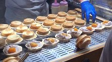 龙翔桥最好吃的车轮饼，老板给了一个馅儿最足的，回头客超级多！