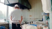 呼和浩特特色的羊肉稍麦，馅料满满的都是羊肉，一口下去都流油