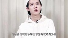 谢霆锋在跨年上素颜脸，再看其他浓妆艳抹的男艺人，瞬间成了笑话