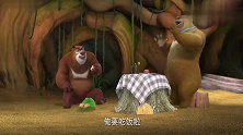 熊出没：熊二吃饭打领结，苹果还要用刀叉切开吃，居然变得绅士了