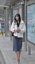 这么好看的小姐姐也坐公交吗