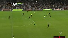 第64分钟西雅图海湾人球员鲁伊迪亚斯进球 洛杉矶FC1-3西雅图海湾人