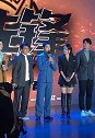 成龙带着新电影《急先锋》的主创们来了！