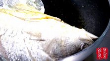 厨师长教你做粉蒸鮰鱼，鱼肉鲜美，营养丰富，湖北十大名菜