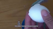 吃完的鸡蛋壳不要扔，将它浸入水中，几天后竟长出了“宝石”