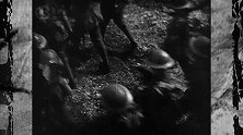 1930年一战索姆河珍贵录像，夜里行军，条件很艰苦