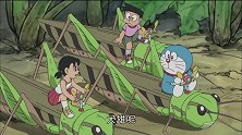 哆啦：哆啦A梦小短腿，吃的却挺快，冲在最前头