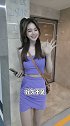 真是女大十八变哦 美女  大长腿   你的年度笑容