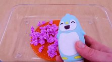 把各种溶液、胶水、小装饰亮片手工制作史莱姆