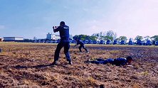 这上头的压迫感 就这压迫感，感受一下！特警训练 英山特警