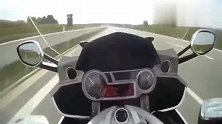 36万宝马6缸摩托车，上了不限速高速才知道加速有多霸气！