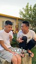 老表看到你的女神了为什么不敢问她要联系方式