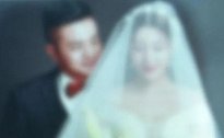 惊呆！准新娘收到婚纱照傻眼 “男主角”竟是前男友