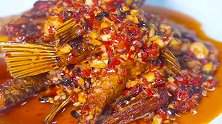 舌尖上的美食“腊鱼尾炒辣椒”，湖南特色美味，太下饭了